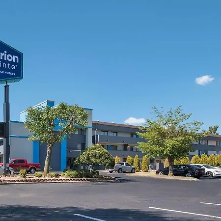 Clarion Pointe Okc Airport Hotel